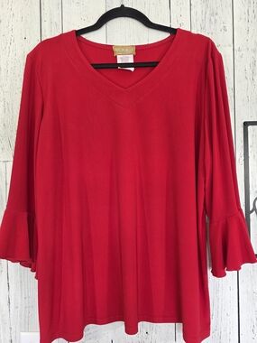 Victoria Collection Red Ruffle Bell Sleeve Top Size 2XL Made in Canada Holiday